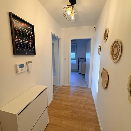 Spacieux Lumineux Paisible Apartament